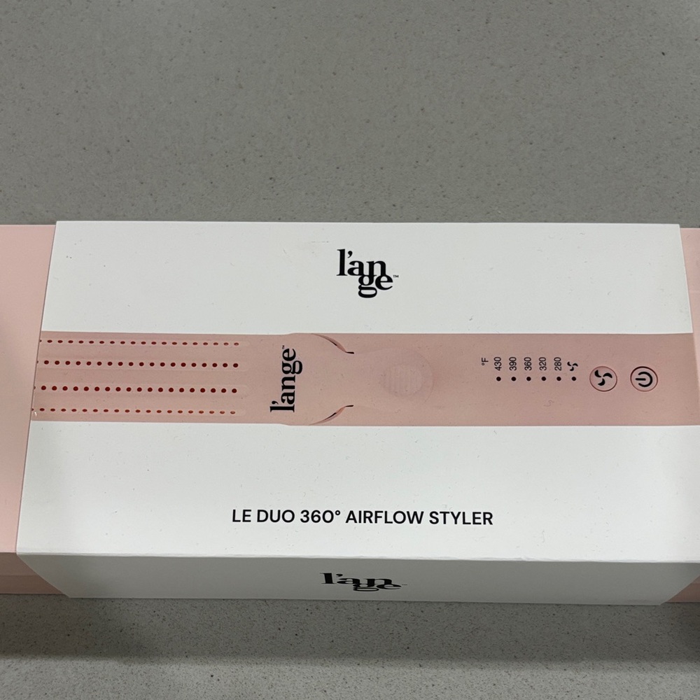 L'ange Le Duo 360° Airflow Styler straightened
